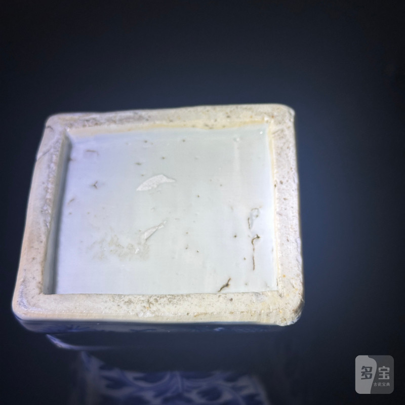清康熙 青花花卉纹四方瓶 - 图14